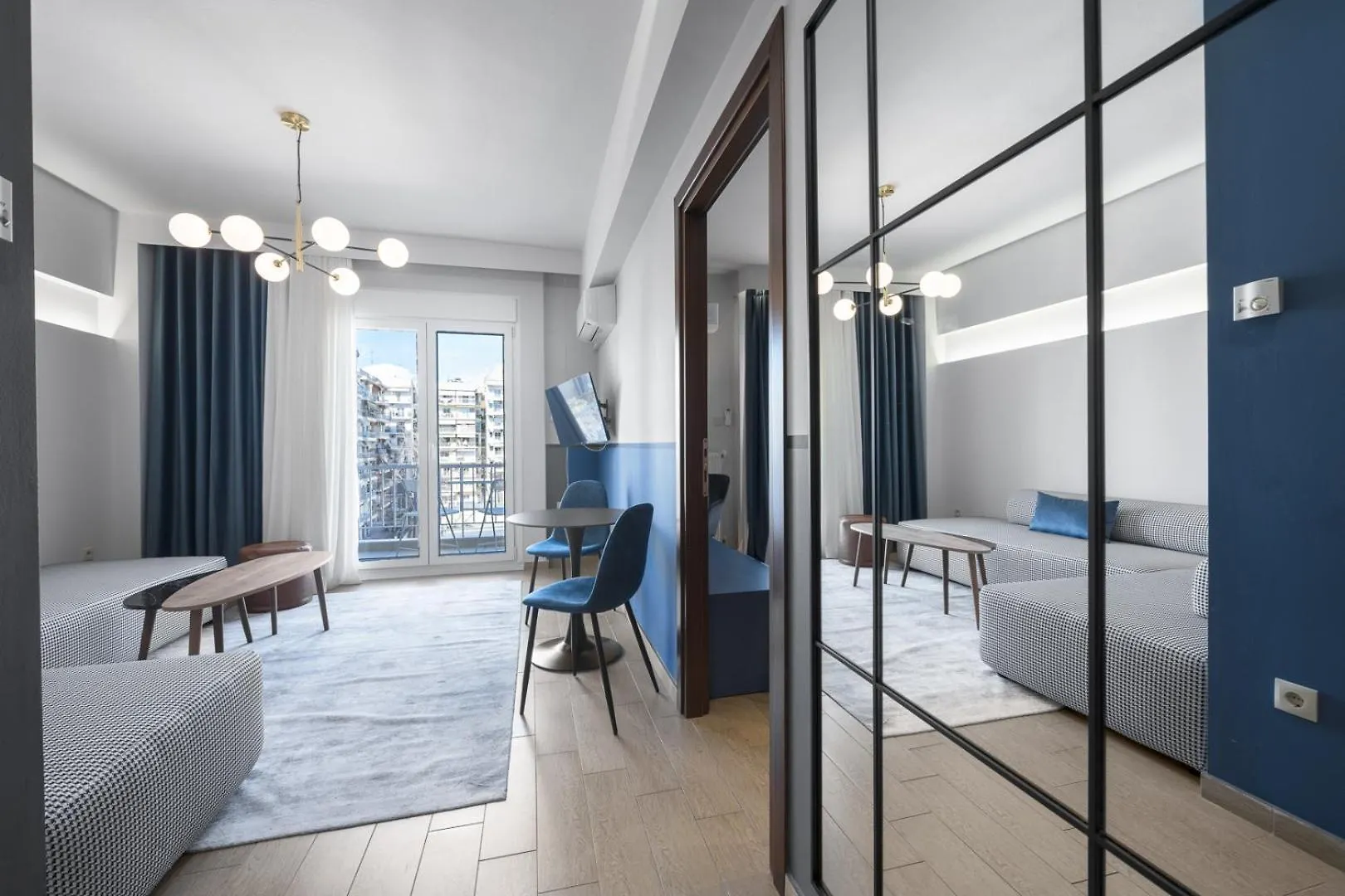 Apartament #Luxlikehome Tsimiski Blue Saloniki Grecja